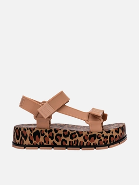 Utilitarian, Be First In Line, Outfit For The Weekend Safe design discount Mini Melissa Girls Flowing Papete Sandals in Beige Rave Reviews