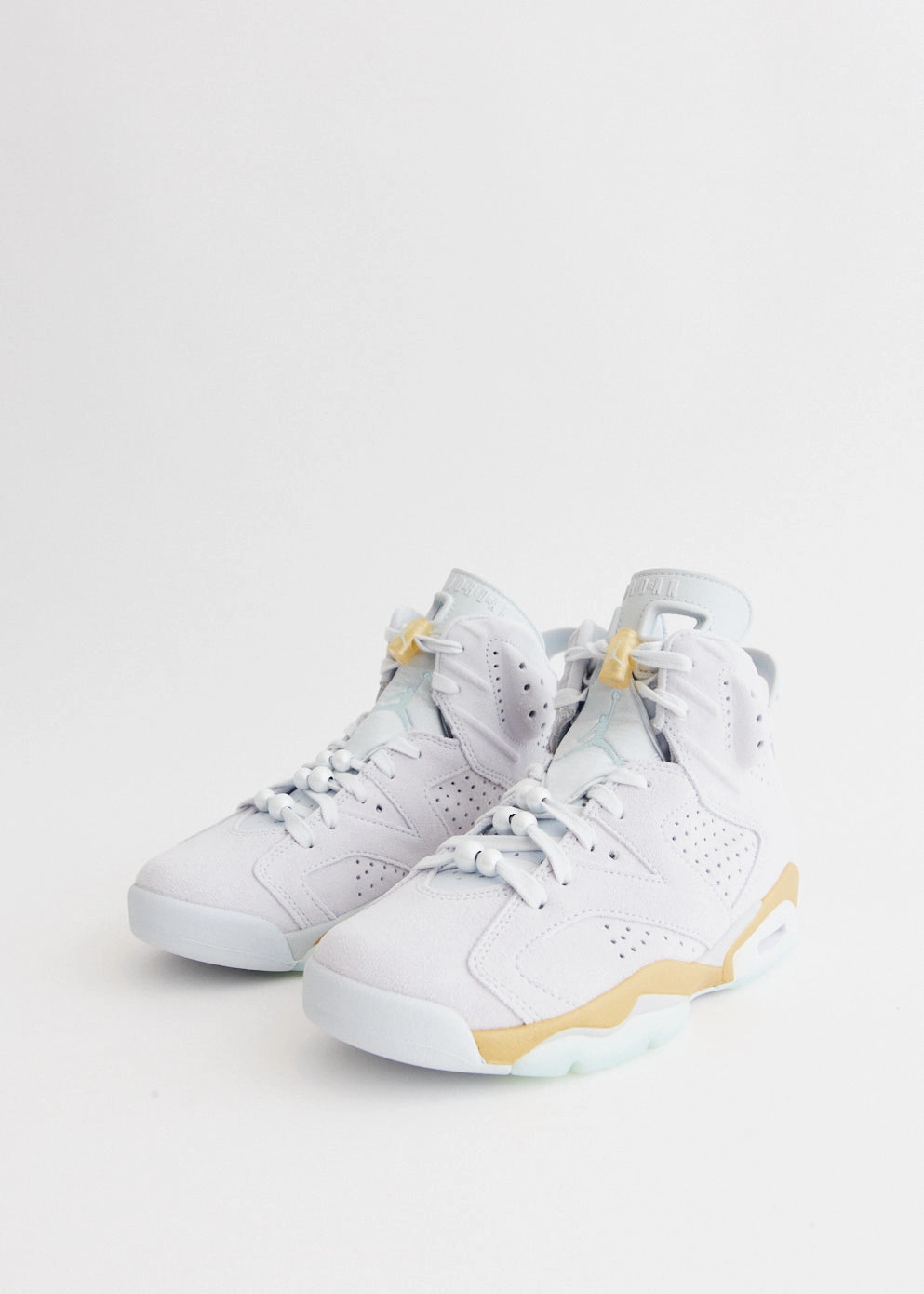 Vintage Leather Shoulder Bag Women's Air Jordan 6 Retro 'Pearl' Sneakers