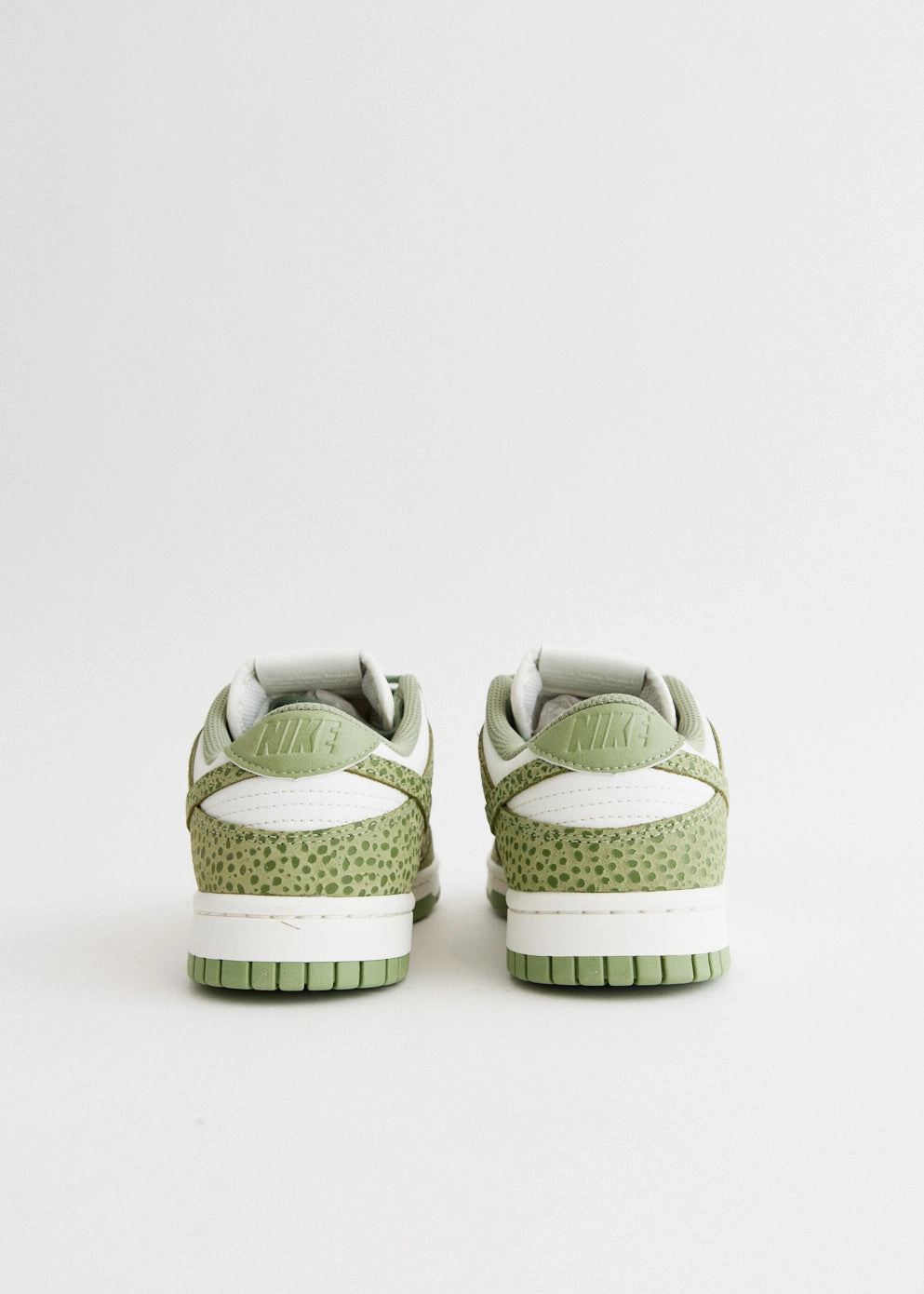 Outfit For The Weekend Women's Dunk Low 'Safari Oil Green' Sneakers