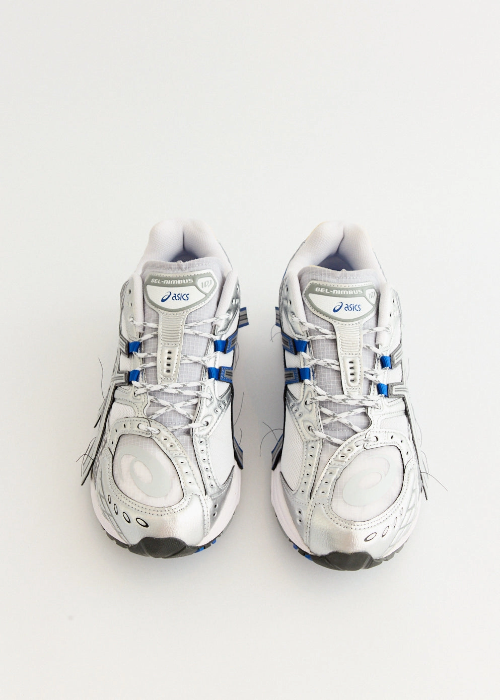 WomenS Evening Clutch x Invincible Gel-Nimbus 10.1 'Pure Silver' Sneakers