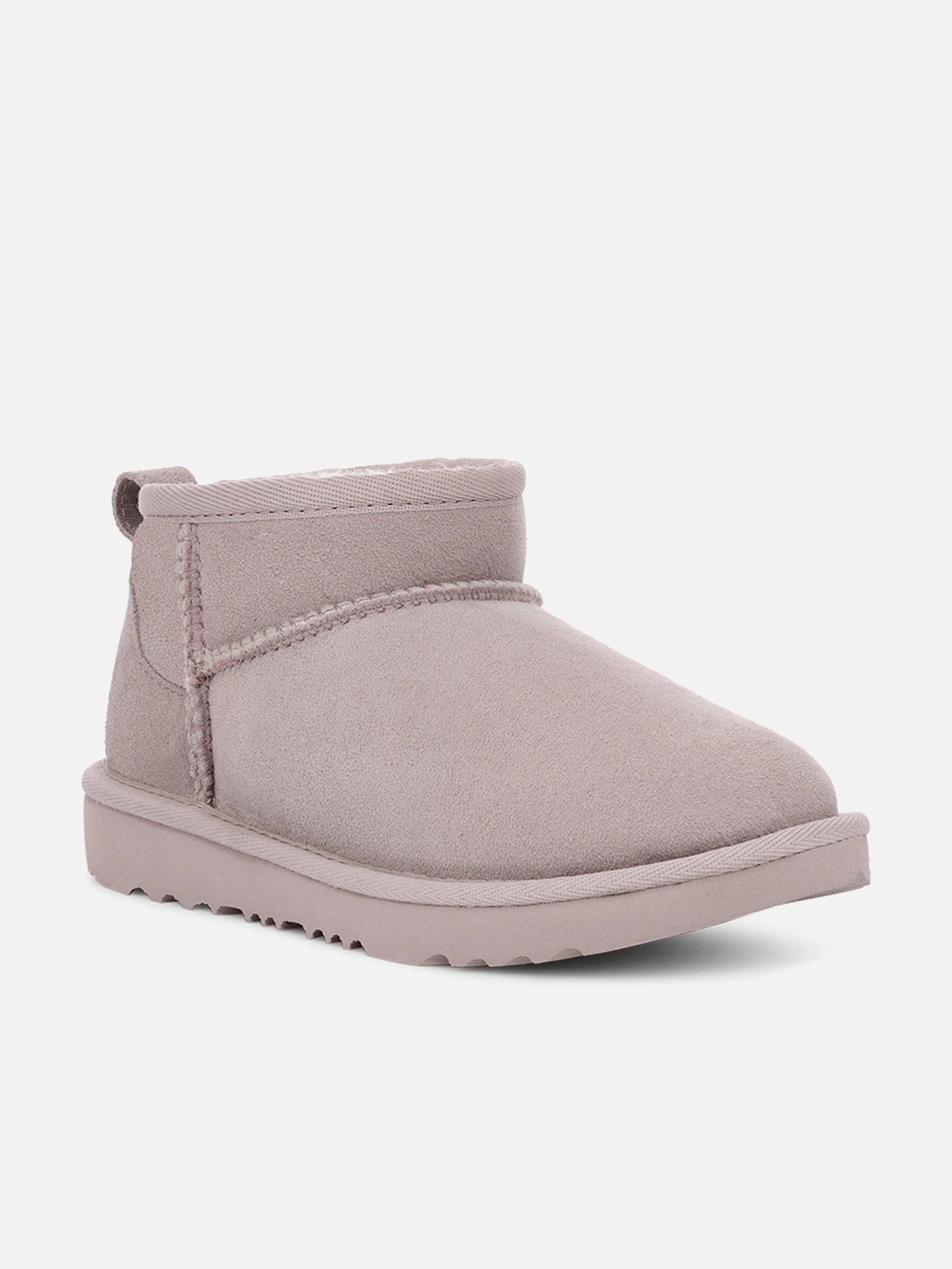 Weather-Resistant UGG Girls Classic Ultra Mini Boots in Purple For City Or Trail