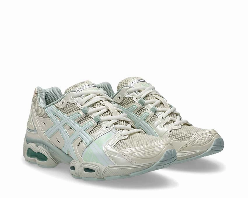 Everyday Luxury Asics Gel Nimbus 9 W Strap Pad
