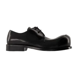 Smooth Calfskin Classic Lace-Up Shoes