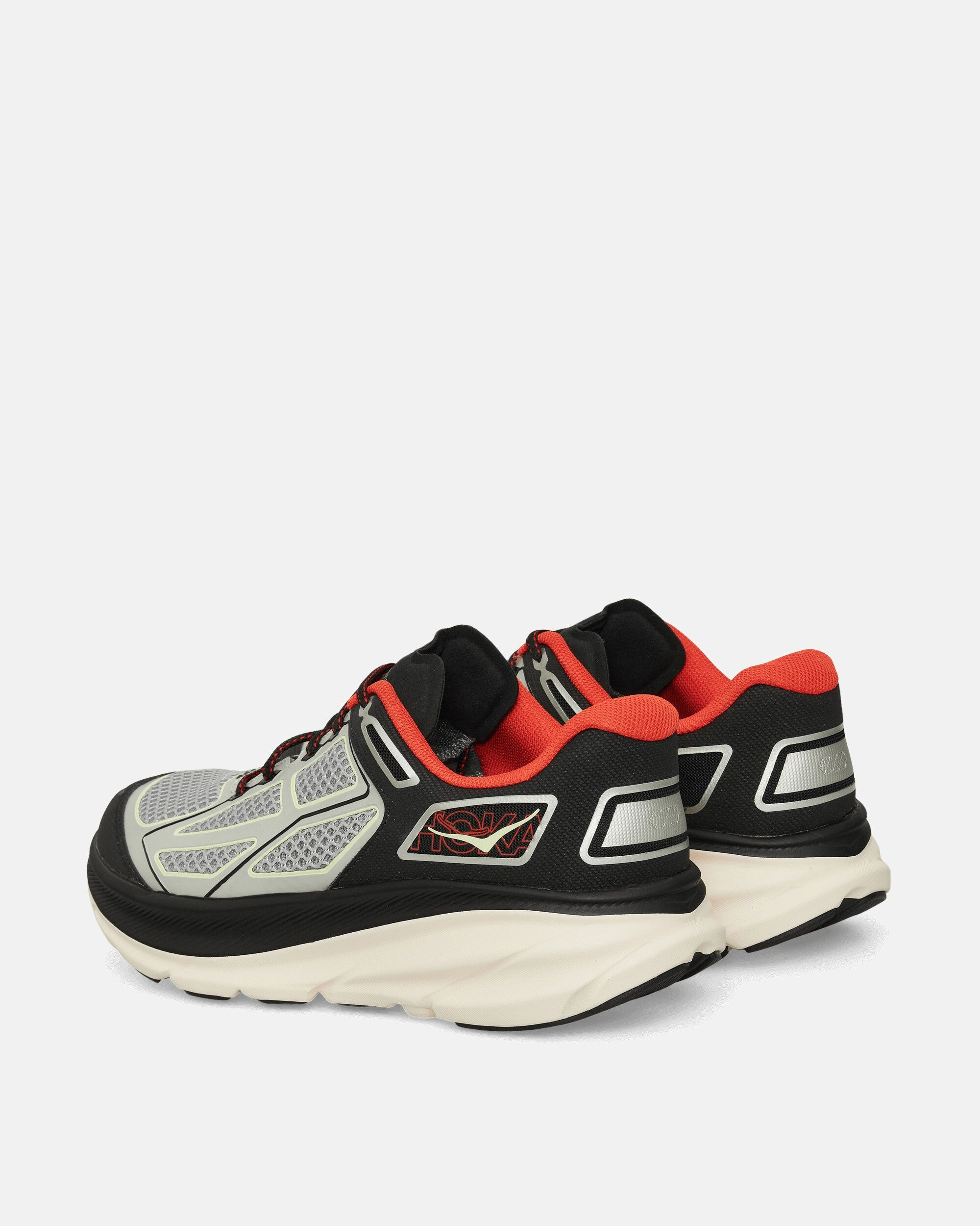 Portable & Rechargeable Clifton One9 Sneakers Habanero / Black