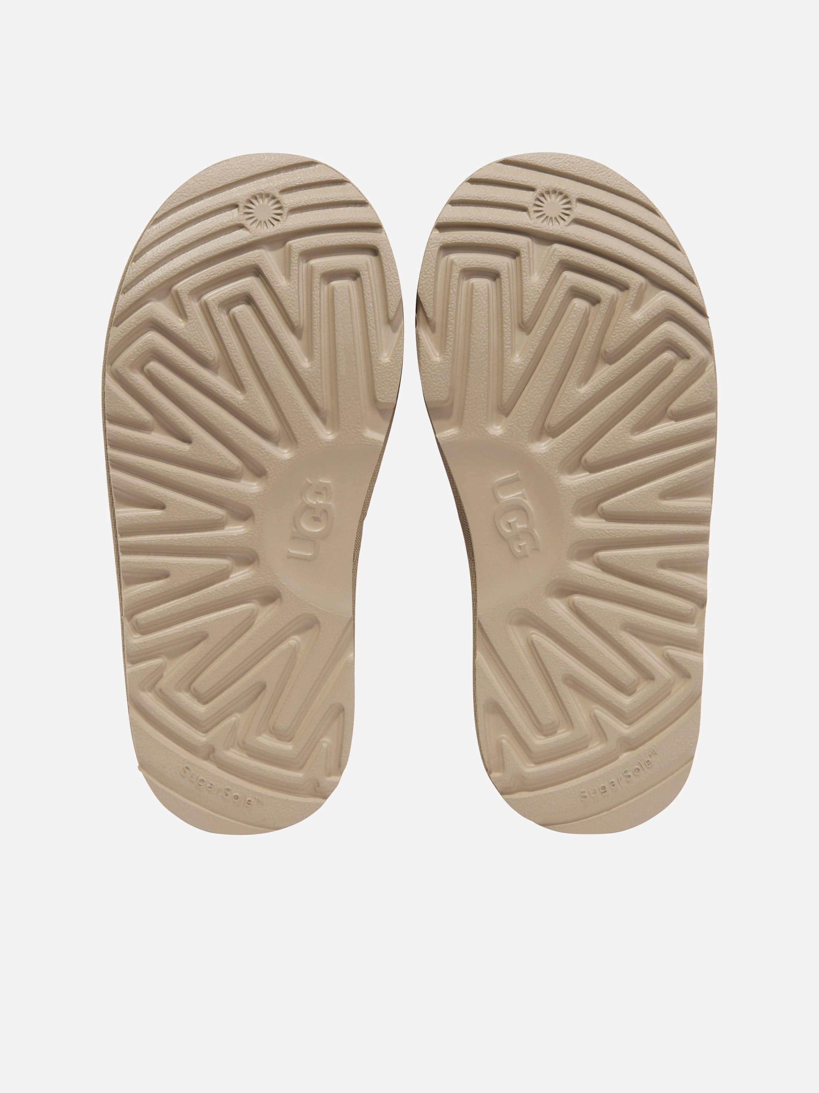 Casual UGG Kids Classic II Boots in Beige Smart Looks