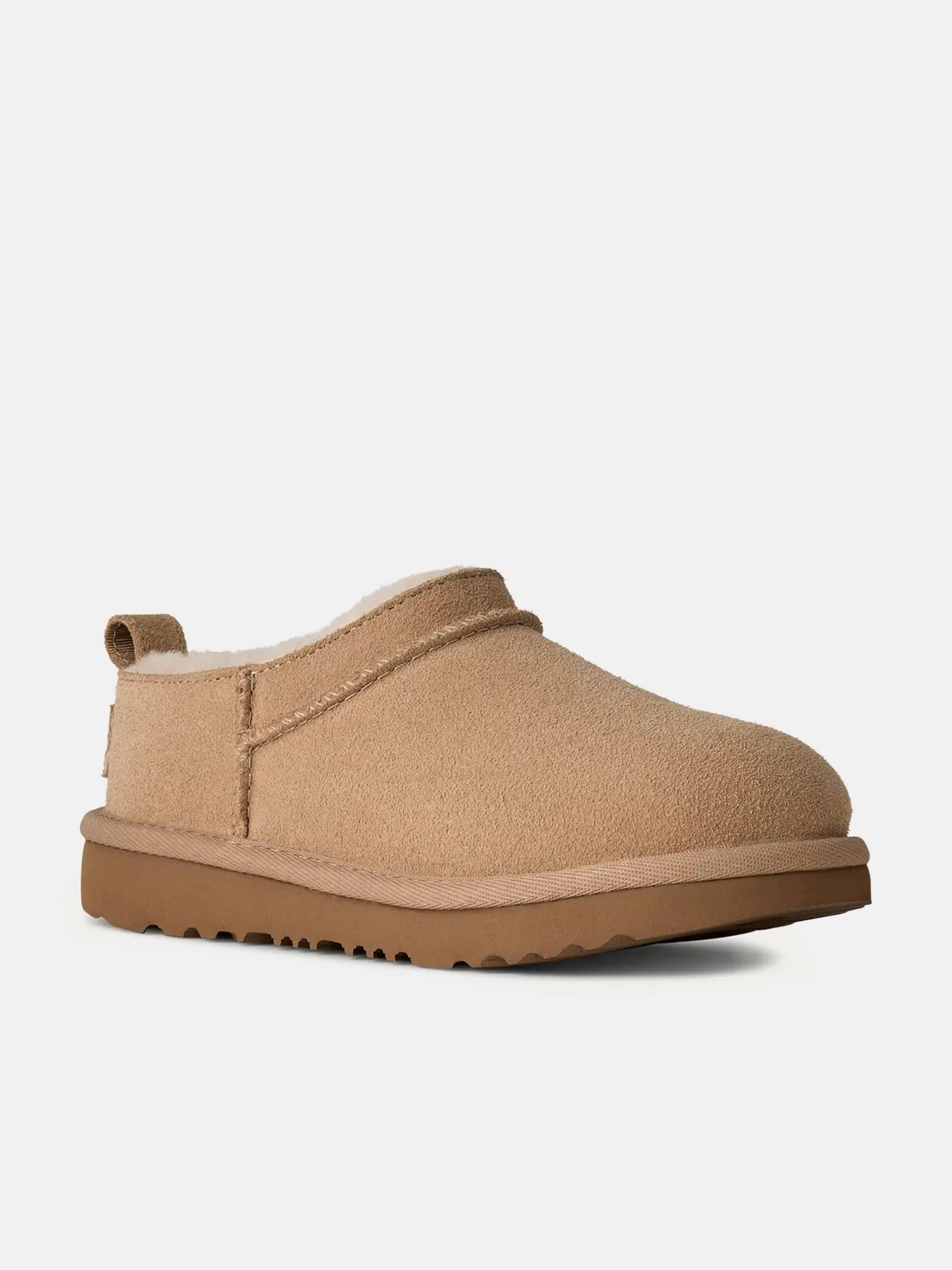 Get Yours UGG Kids Classic Micro Slippers in Beige Game-Changing Tech