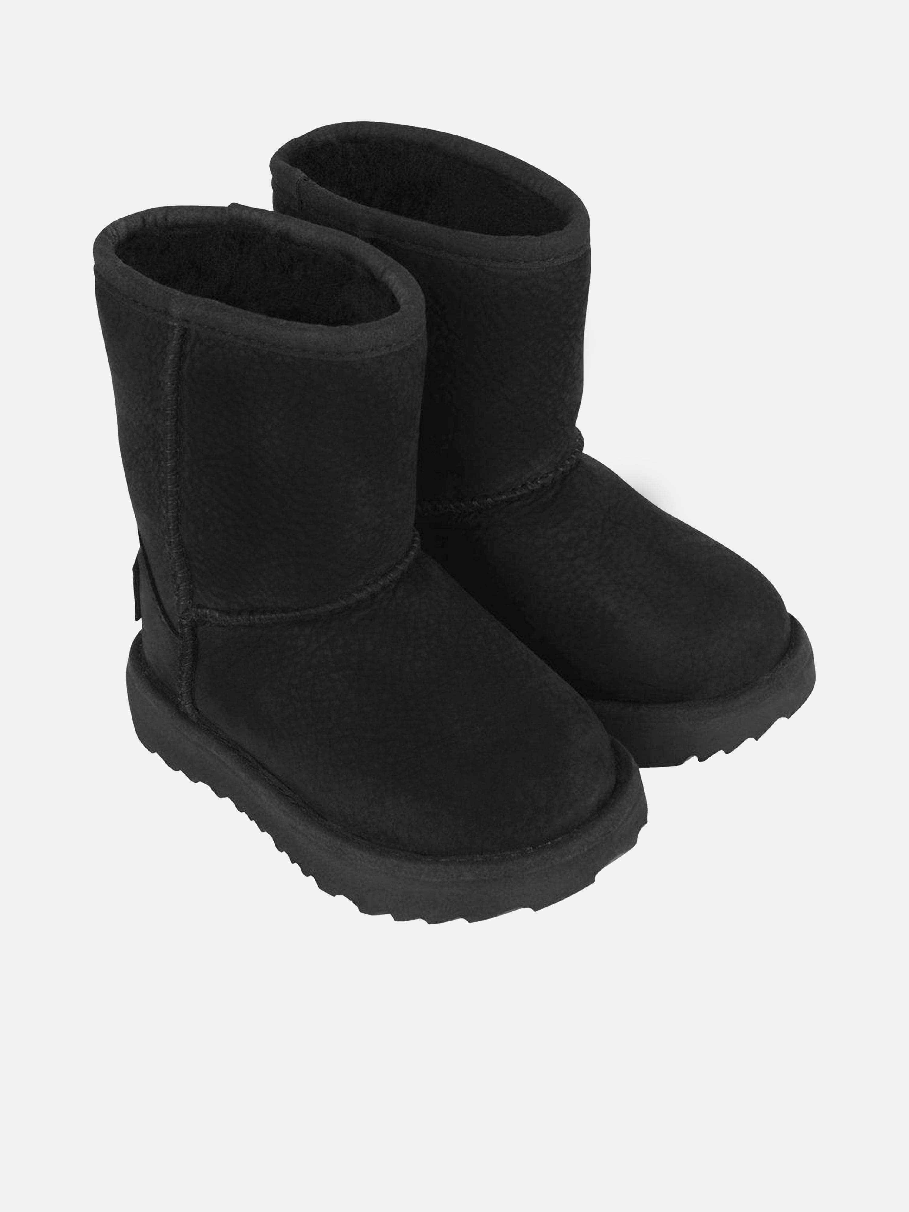 Fast Selling Item UGG Classic Short Boots