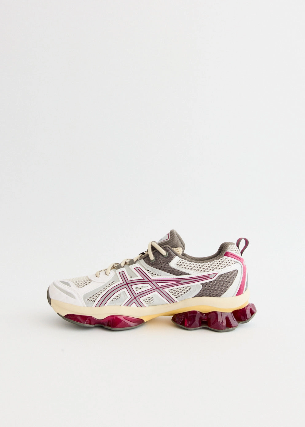 EditorS Pick, Multiple Compartments Gel-Quantum Kinetic 'Cream Dried Berry' Sneakers