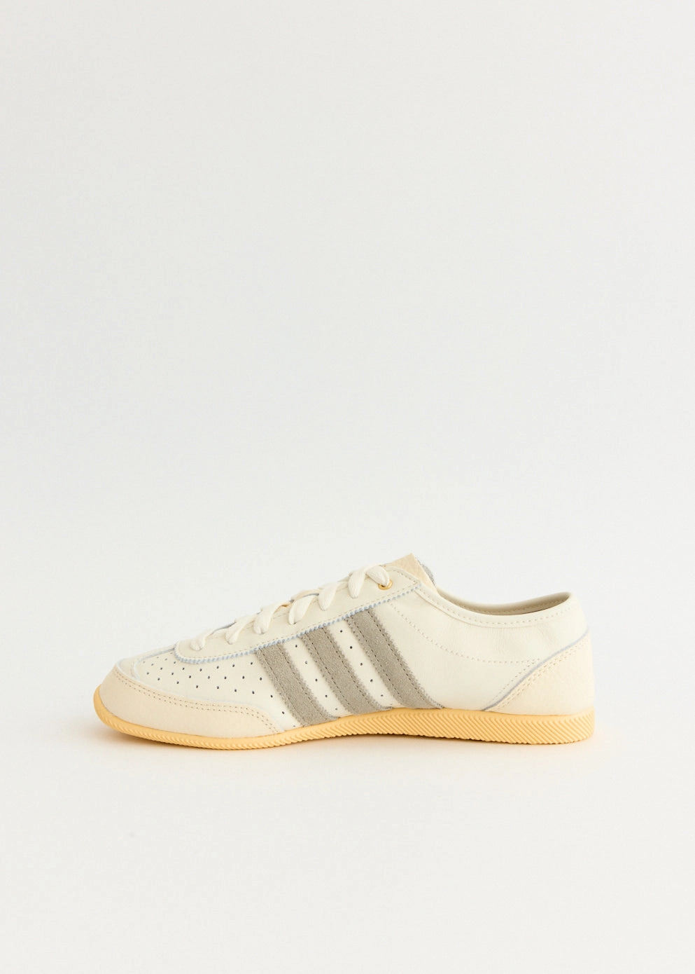 Weather-Resistant Women's Japan Decon 'Off White' Sneakers