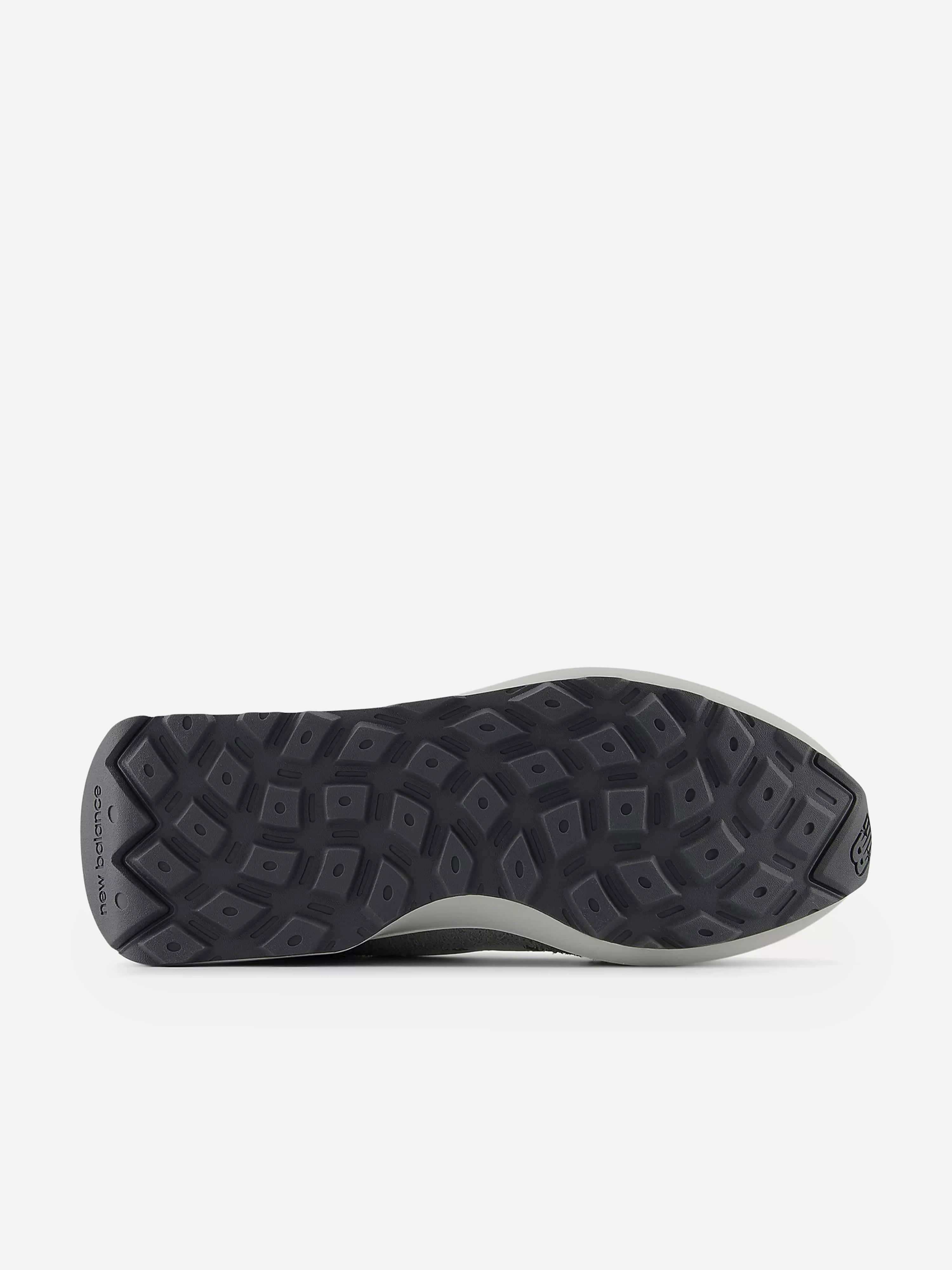 Kids 370 Trainers in Grey Breathable Build