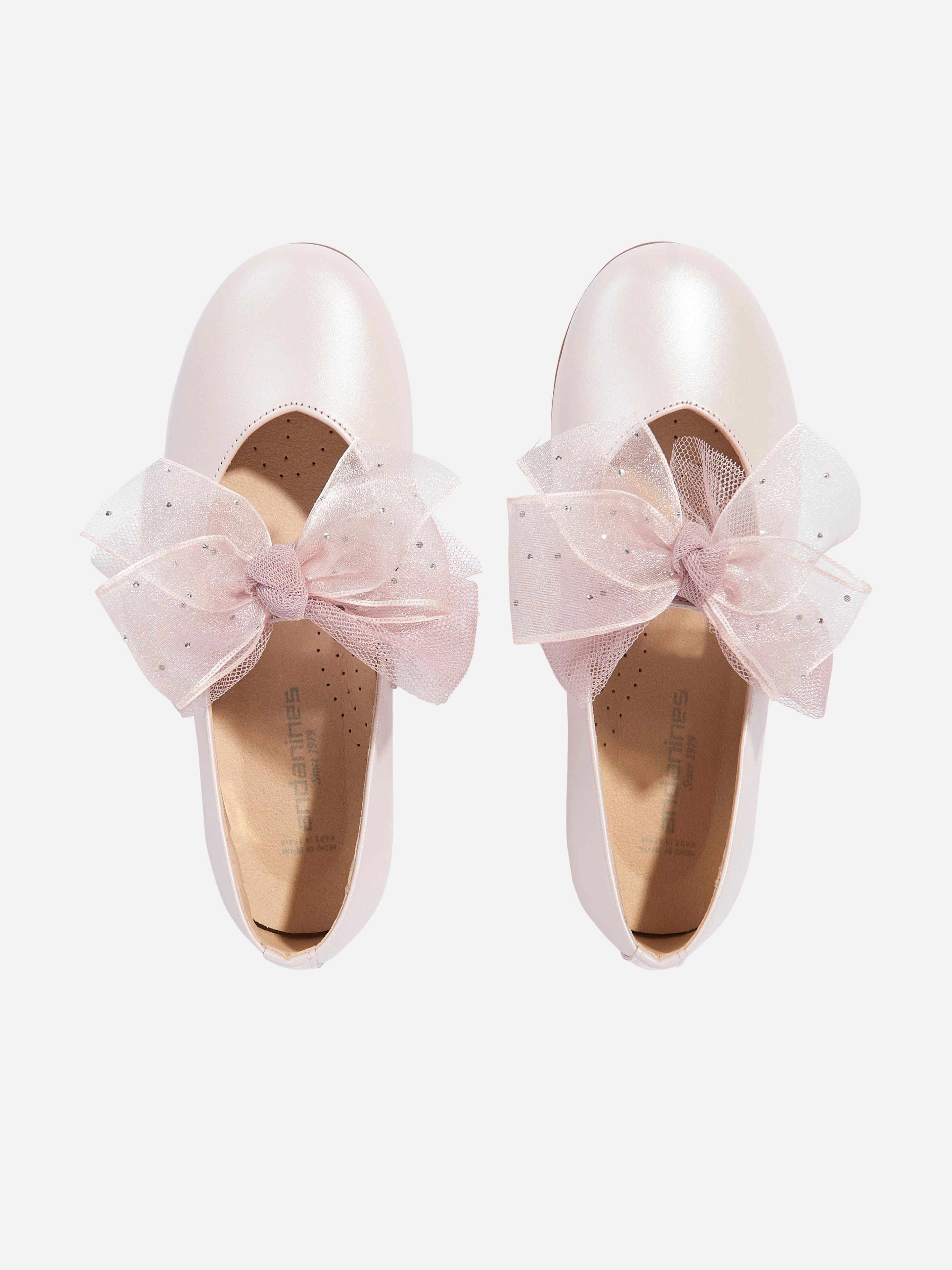 Andanines Girls Bow Shoes in Pink Compact And Powerful, Retro, Canvas
