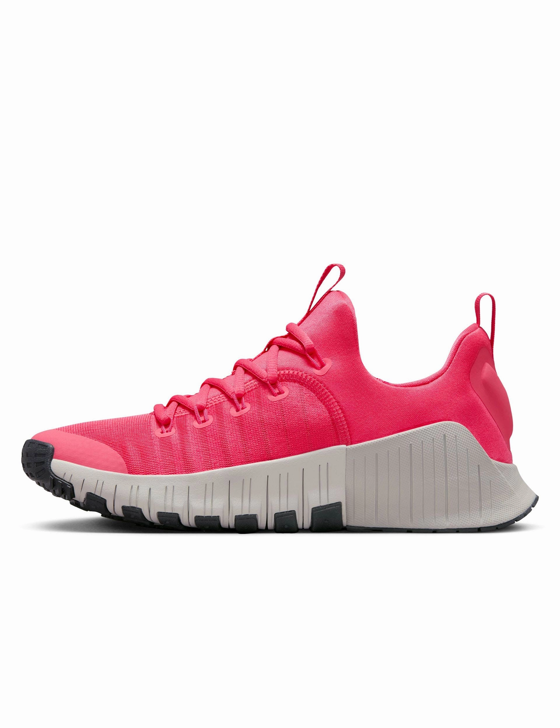 Quilted Free Metcon 6 Shoes - Aster Pink/Light Iron Ore/Pale Ivory/Black Water-Resistant