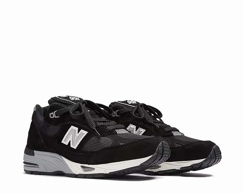 Bold Choice, Great Price, For City Or Trail, Handbag With Multiple Pockets New Balance 991 Made in UK "Black Silver"