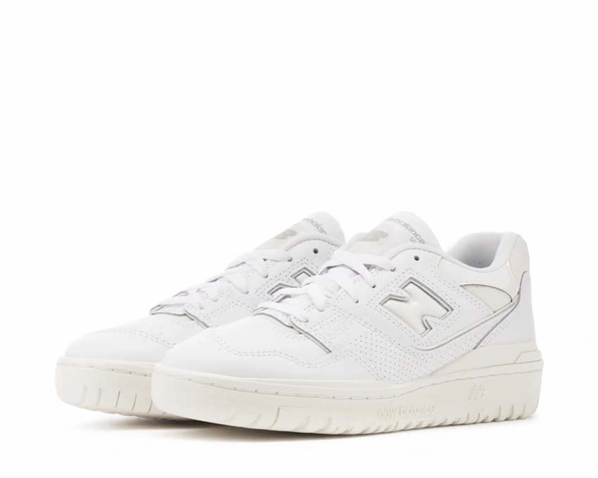 Effortless Elegance New Balance 550 W Travel-Friendly