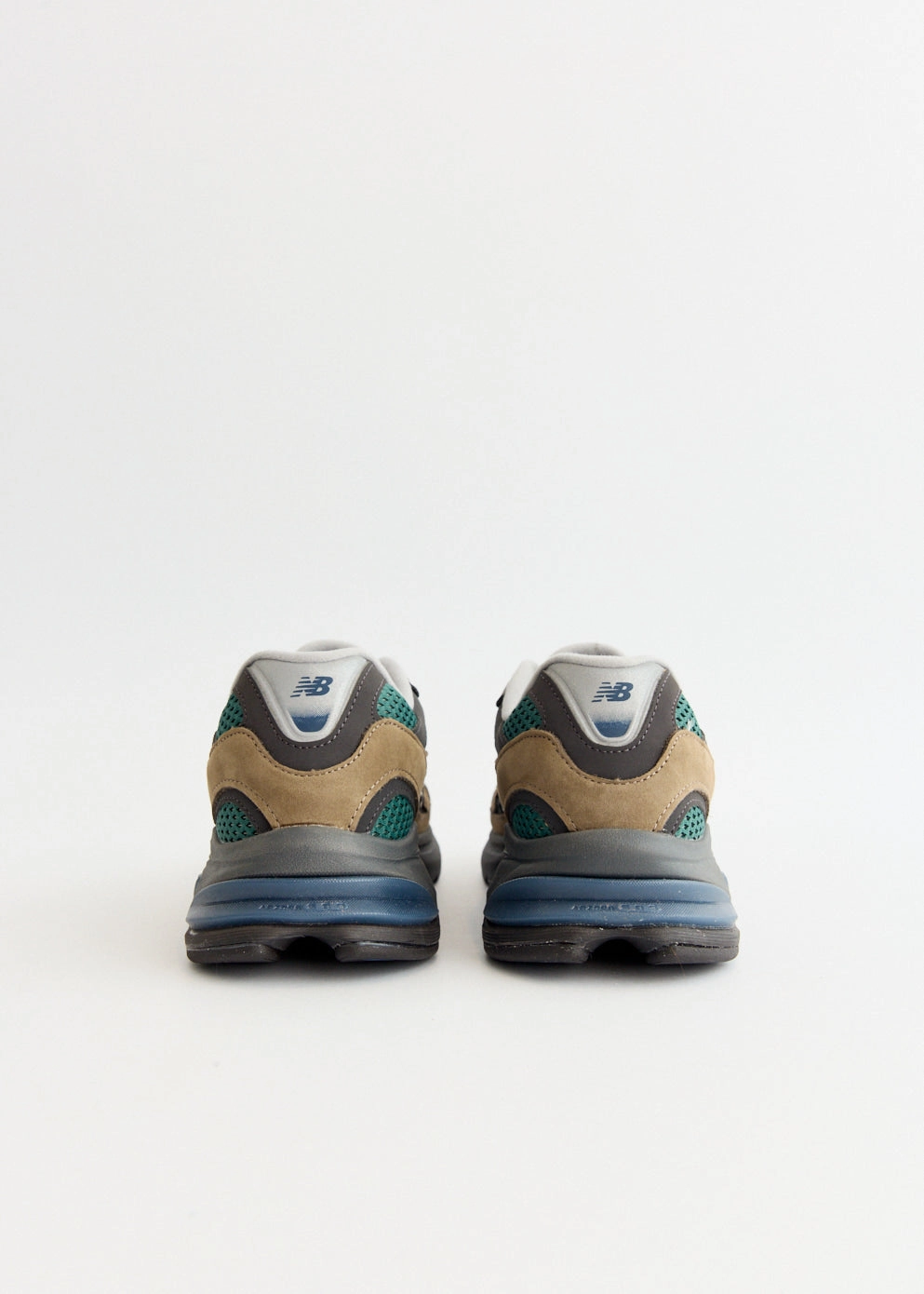2010 'Vintage Khaki' Sneakers Expandable, Pick Your Favorite