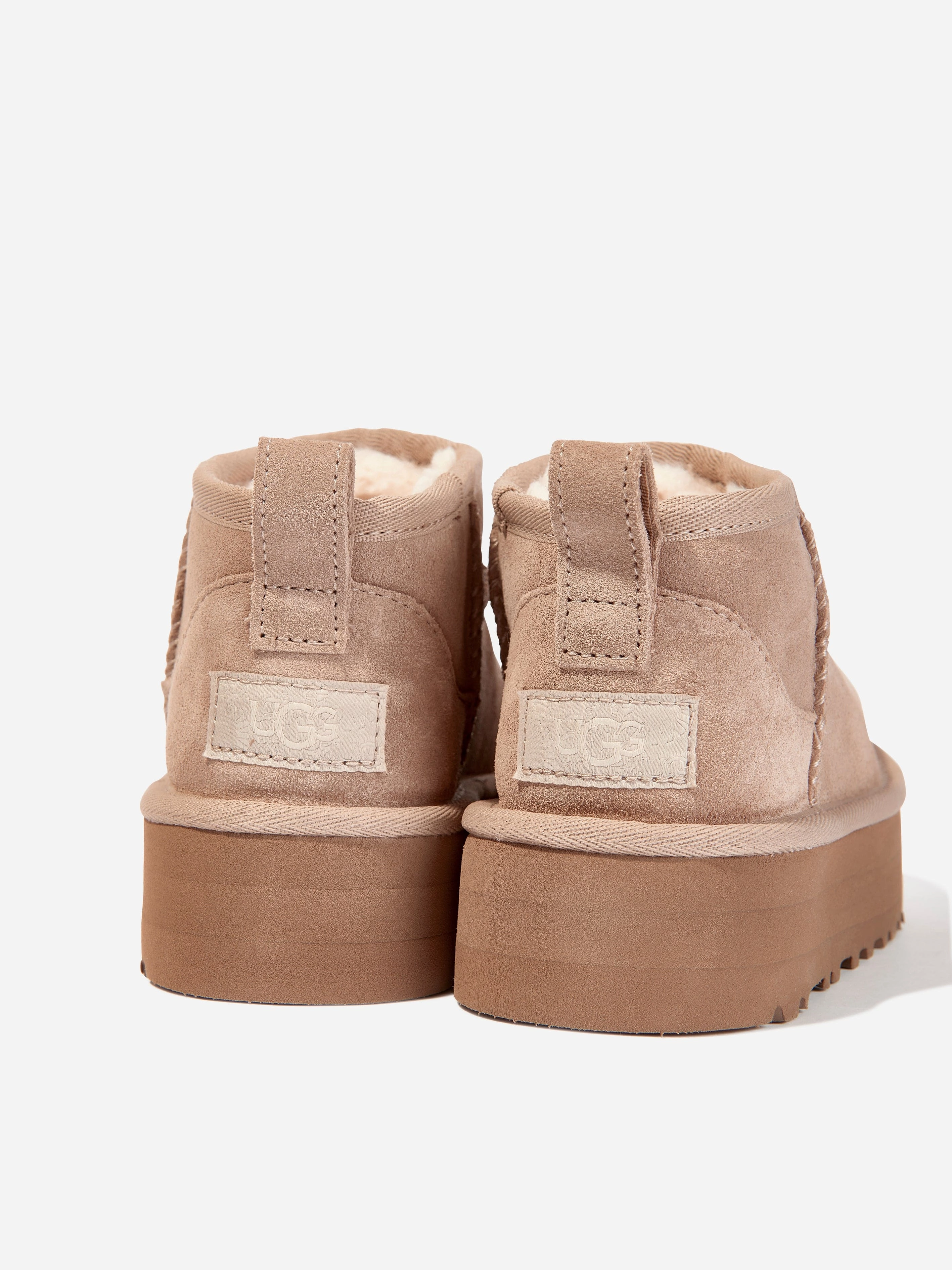 Magnetic Snap, Get The Look, Great For Gifting UGG Girls Classic Ultra Mini Platform Boots in Beige