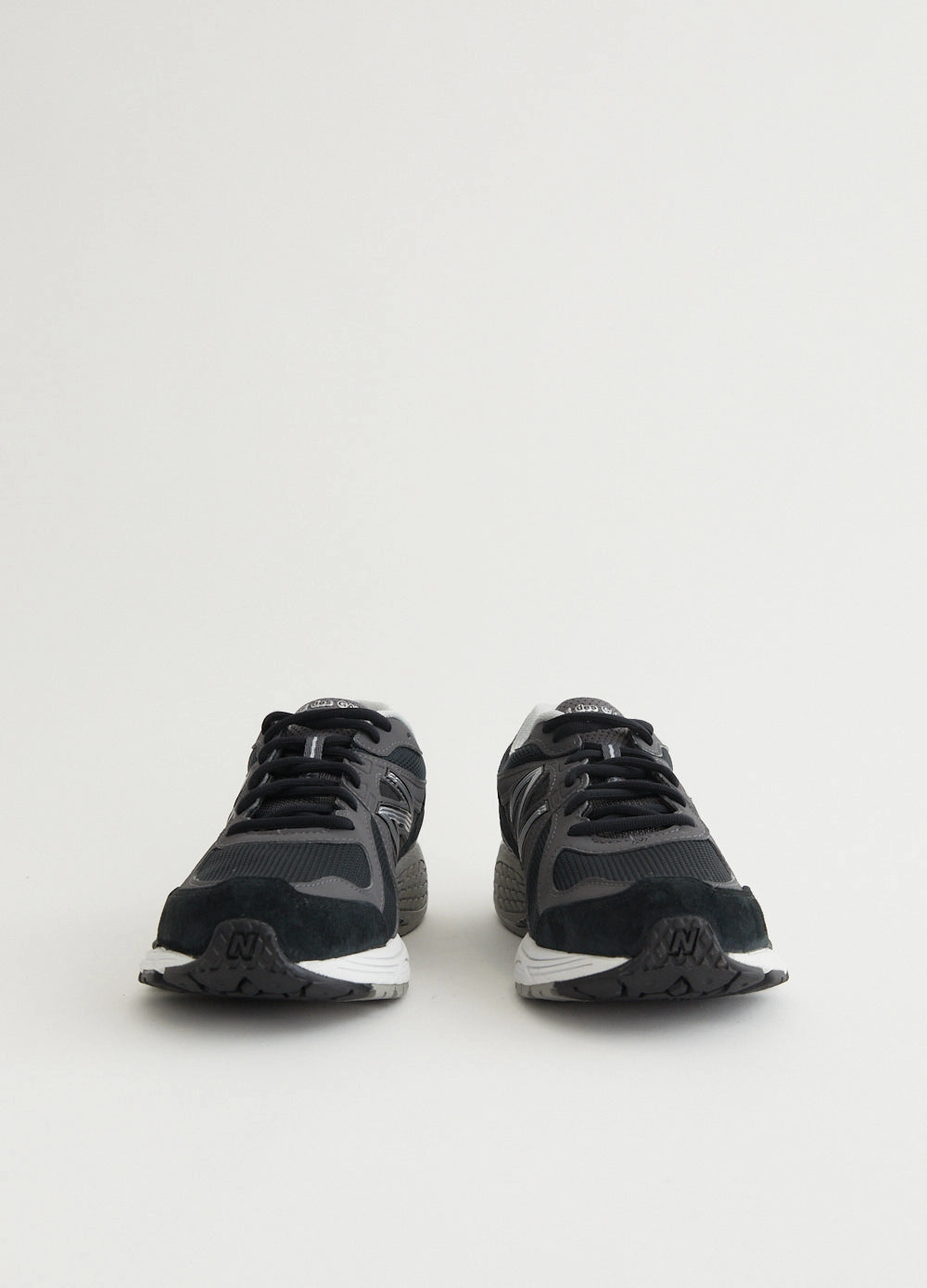 Suede Crossbody Purse x New Balance 860v2 'Black' Sneakers