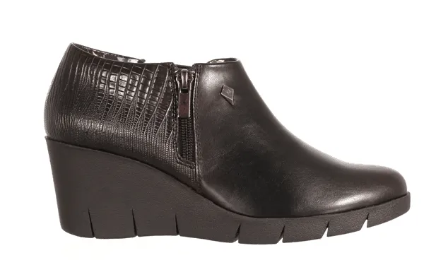 Women's Tara Wedge Casual