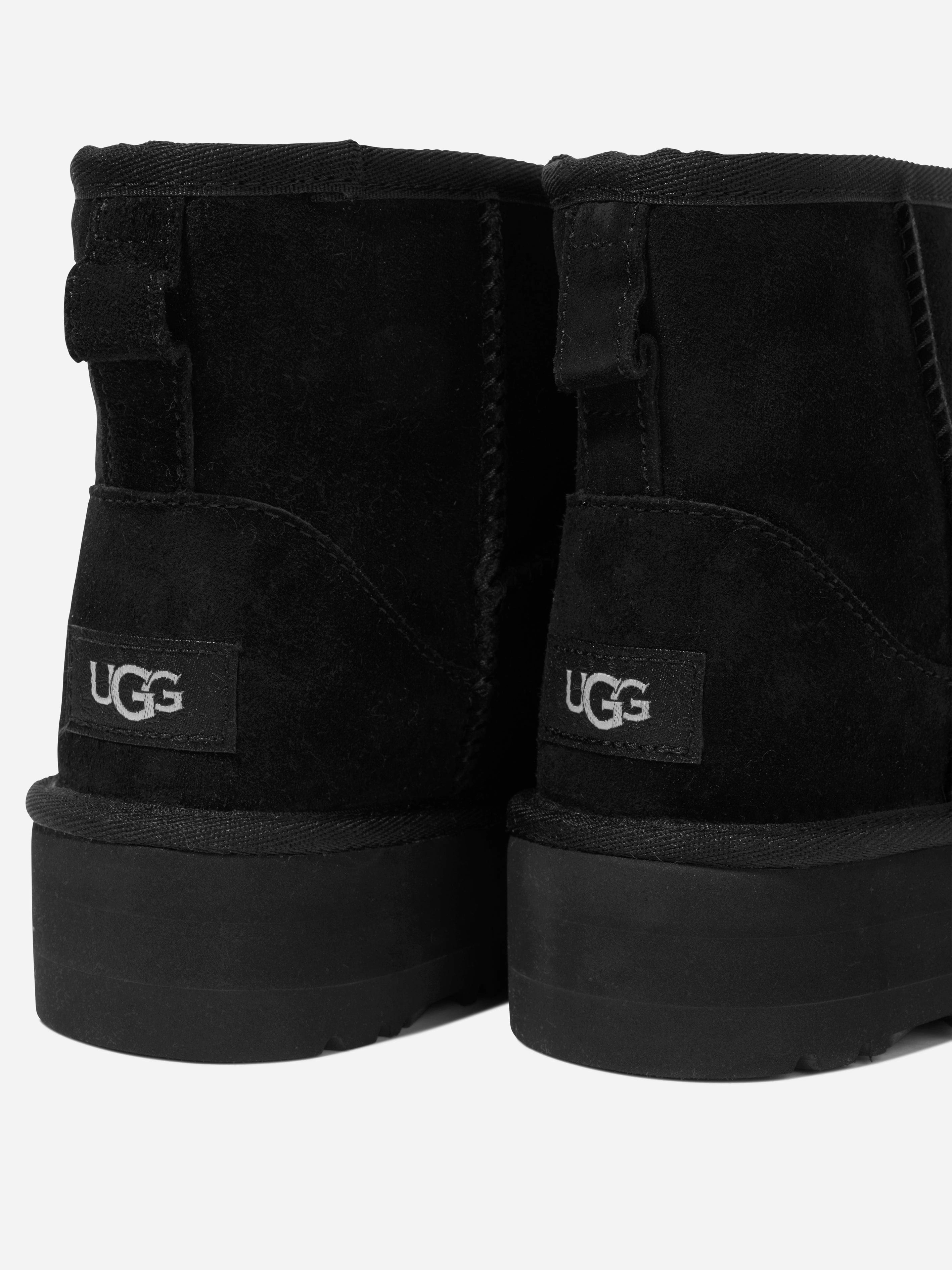 Limited Time Offer UGG Girls Classic Mini Platform Boots in Black Enjoy Free Shipping