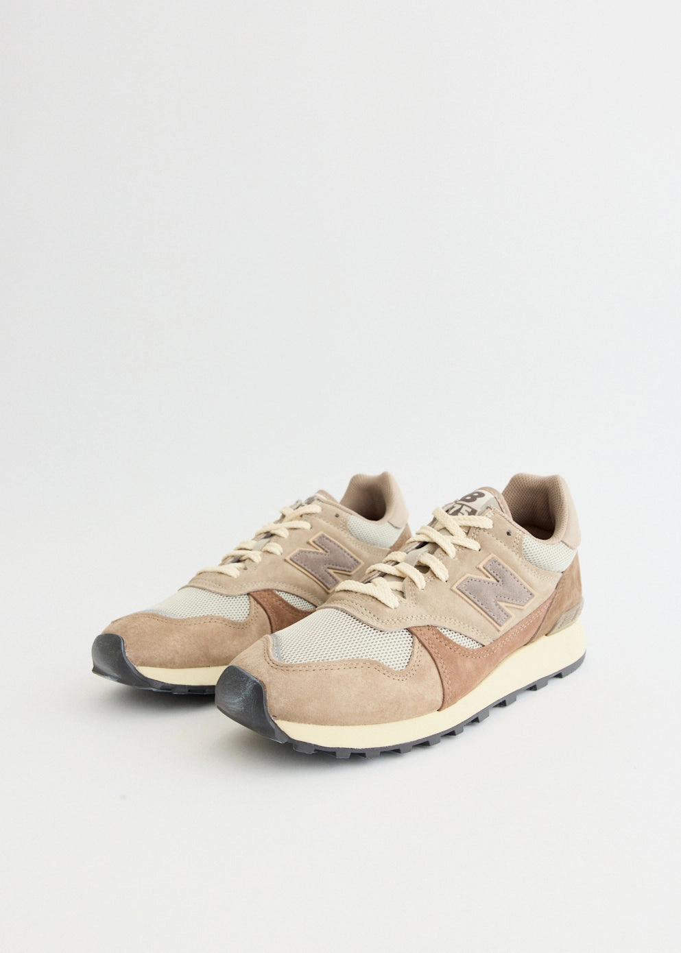 Waterproof x AURALEE 475 'London Fog' Sneakers Make It Your Own